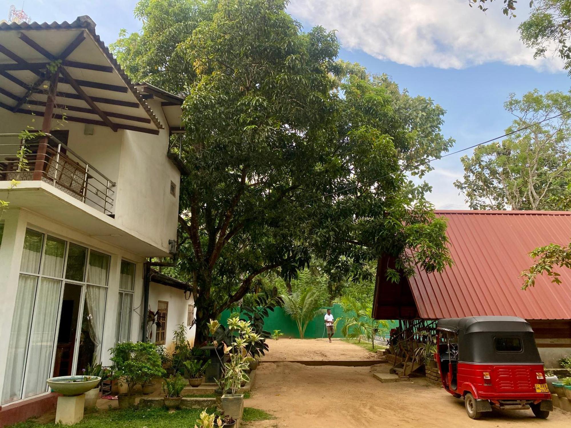 Habarana New Star Homestay 外观 照片